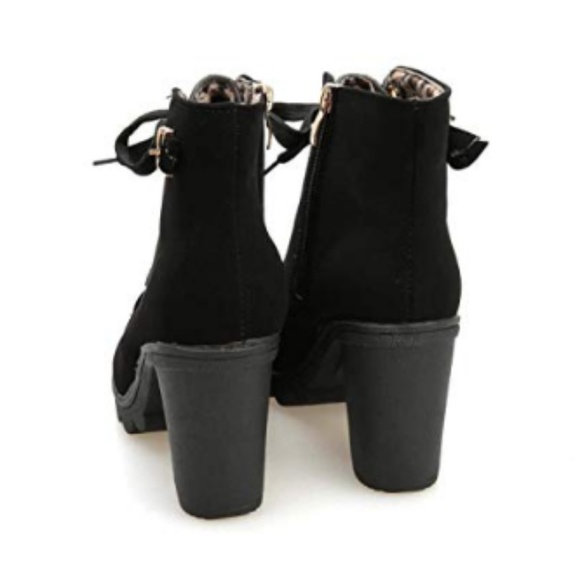 NWT Womens Ankle "Martin" Zipper Buckle Booties - Picture 5 of 7